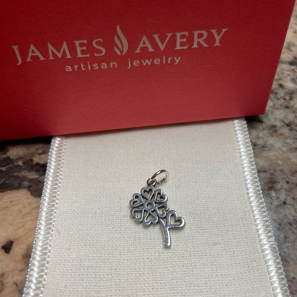 James Avery RETIRED 7 Hearts Charm